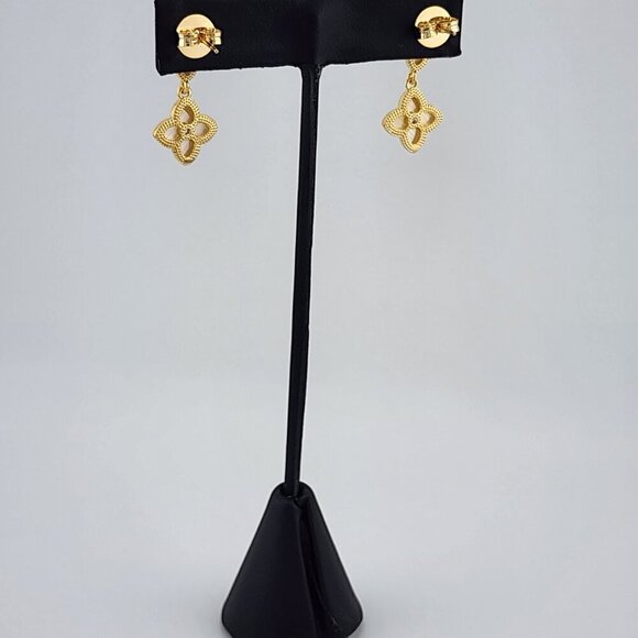 Brand New Brazilian 18k Gold Filled Elegant Design Earrings - Picture 7 of 7